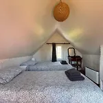 Σπίτι διακοπών Lumineuse Spacieuse Dans Impasse Au Calme A Proximite D'un Chateau Deux Verandas Grand Jardin Pour Velos, Pres Port En Bessin Et Bayeux, Proche Plages Du Debarquement Commes