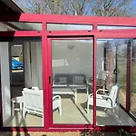 Lumineuse Spacieuse Dans Impasse Au Calme A Proximite D'un Chateau Deux Verandas Grand Jardin Pour Velos, Pres Port En Bessin Et Bayeux, Proche Plages Du Debarquement Commes