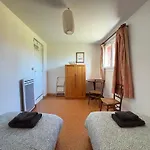 Lumineuse Spacieuse Dans Impasse Au Calme A Proximite D'un Chateau Deux Verandas Grand Jardin Pour Velos, Pres Port En Bessin Et Bayeux, Proche Plages Du Debarquement Σπίτι διακοπών Commes