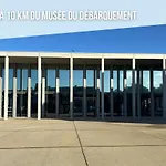 Lumineuse Spacieuse Dans Impasse Au Calme A Proximite D'un Chateau Deux Verandas Grand Jardin Pour Velos, Pres Port En Bessin Et Bayeux, Proche Plages Du Debarquement *