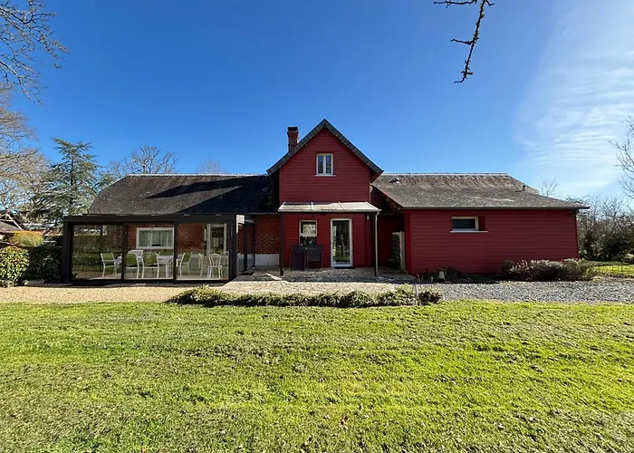 Lumineuse Spacieuse Dans Impasse Au Calme A Proximite D'un Chateau Deux Verandas Grand Jardin Pour Velos, Pres Port En Bessin Et Bayeux, Proche Plages Du Debarquement Semesterbostad Commes
